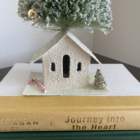 SOLD - Picture 4 of 6